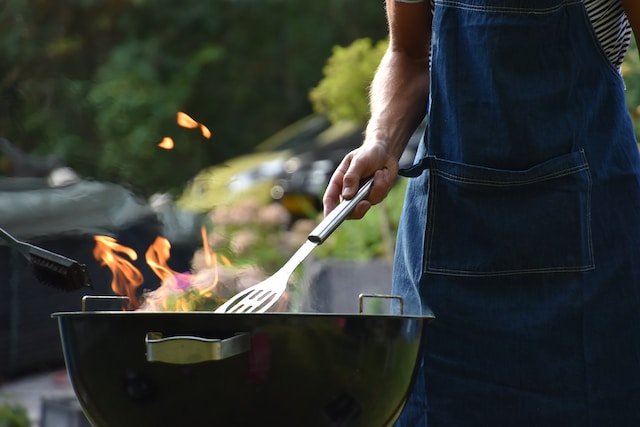 The Ultimate Guide to Grilling: From Beginners to BBQ Aficionados 7 The Ultimate Guide to Grilling_ From Beginners to BBQ Aficionados